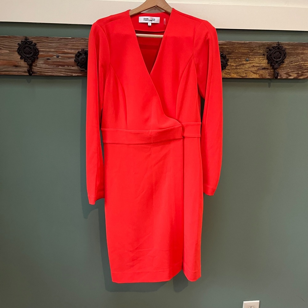 Diane von Furstenberg Orange Long Sleeve Wrap Dress‎ Gold Hardware Size 8